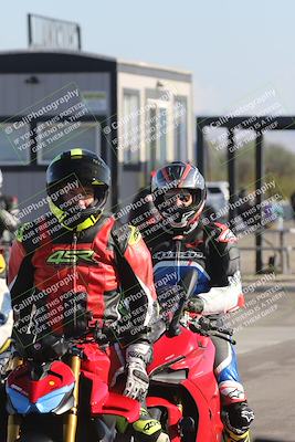 media/Oct-13-2025-Moto Forza (Mon) [[a66d839500]]/1-Around the Pits/